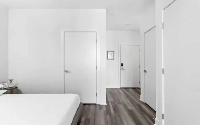 CozySuites at East Washington