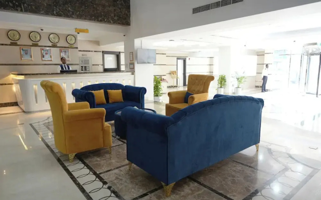 Crown Park Hotel