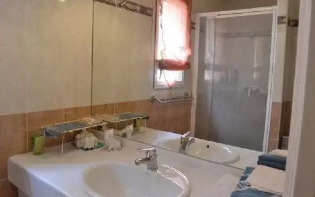 Apartment Immeuble La Rode