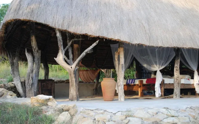 Wami River Bush Retreat - Kisampa