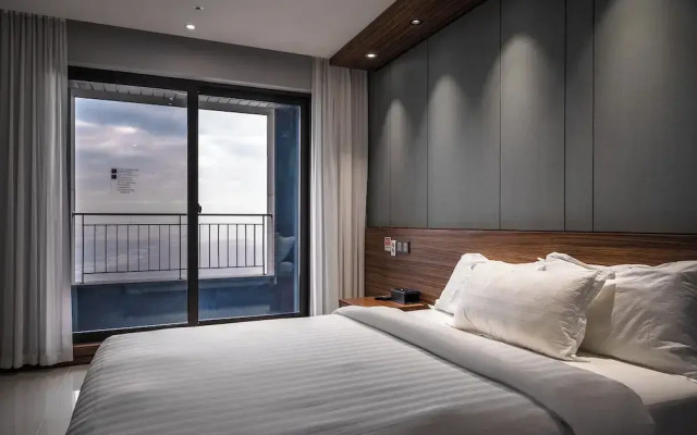 sky & sea hotel