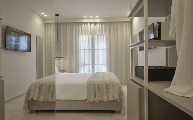 Doryssa Method Hotel