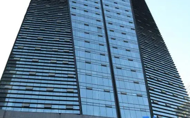 Global Hotel