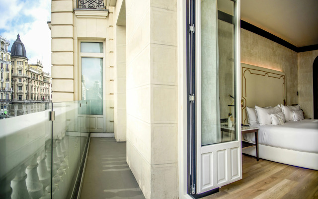 Hotel Montera Madrid, Curio Collection By Hilton