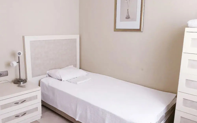 Goldcity Hotel Apartment 3 Bedroom