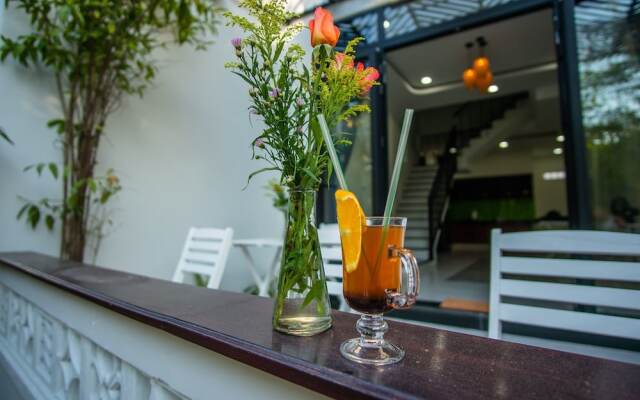 Отель D Central Homestay Hoi An вид на фасад