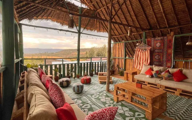 Rift Valley Stay Pool big Verandah Sunsets - 2342