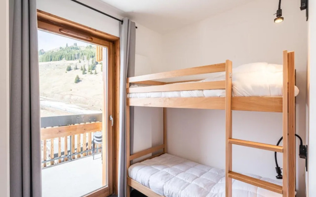 Mountain Retreat for 6 With Indoor Pool