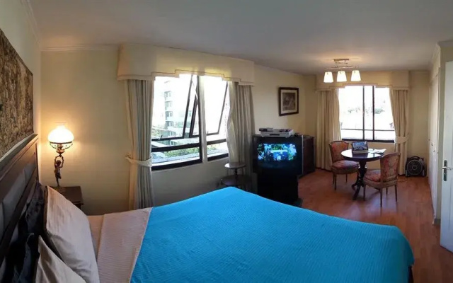 Costanera Center Apartment
