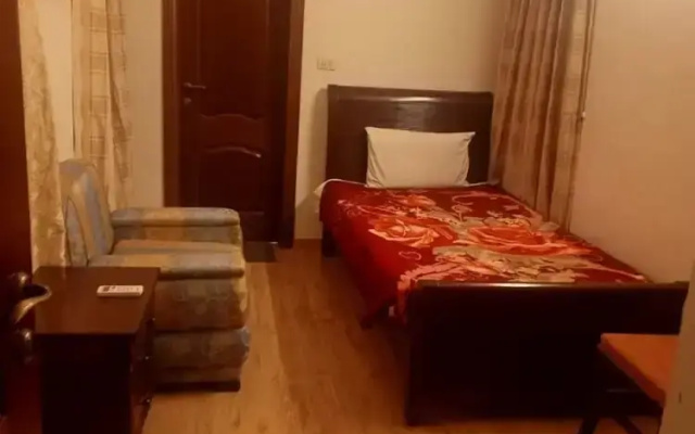 Rehman Gardens - 3BR Apartment