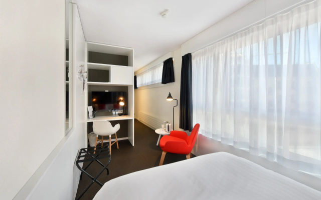 Home Swiss Hotel