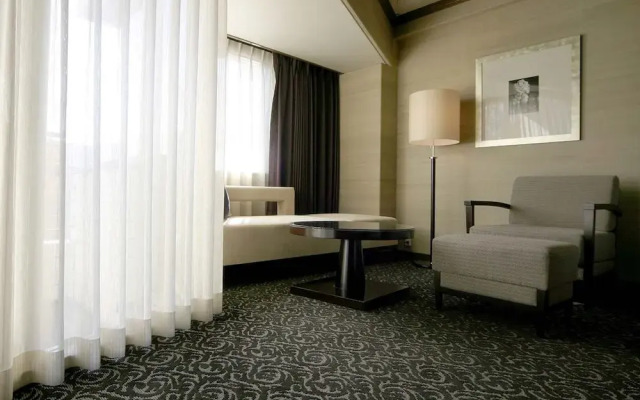 Atami Season Hotel