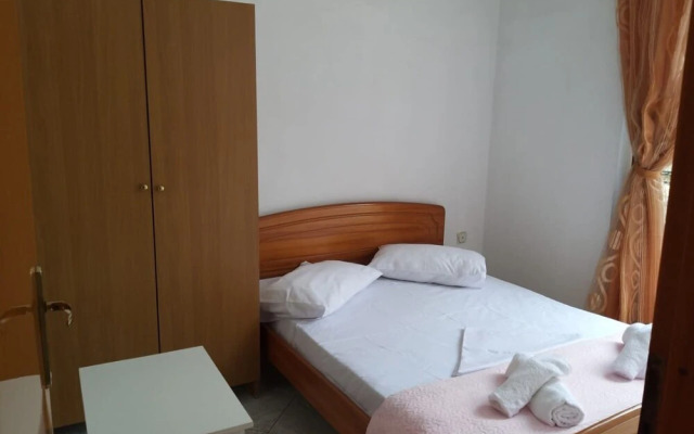 Armanda Hotel