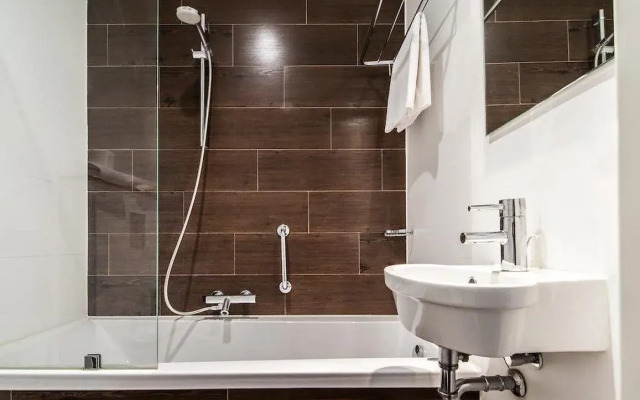 Acostar Hotel