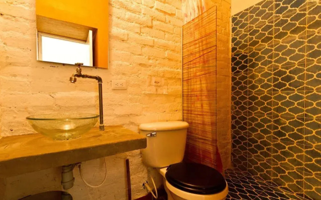 Fatima Suites - Hostel