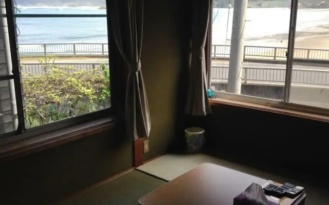 Showa Minshuku Ryujinsou