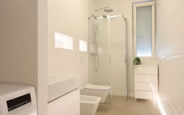 Modern apartment near the sea
