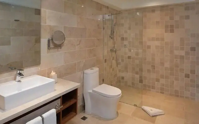 Presidential Suites - ROOM ONLY