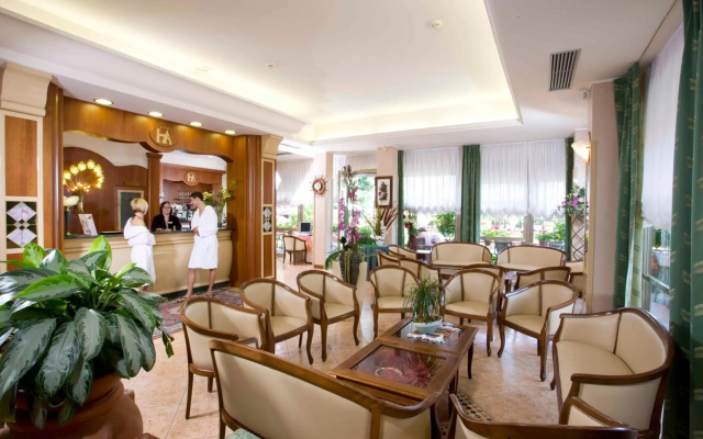 Hotel Apollo