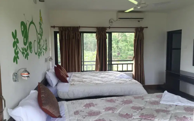 Woodrock Villa