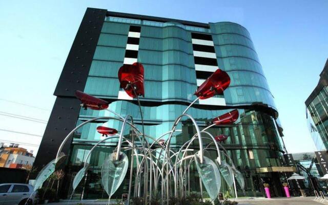 Отель Florimont Emirates Apart Hotel Болгария, София - отзывы, цены и фото номеров - забронировать отель Florimont Emirates Apart Hotel онлайн вид на фасад