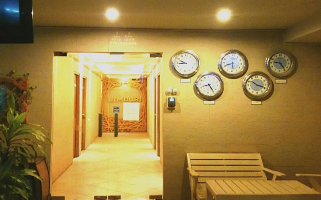 Limburi Hometel