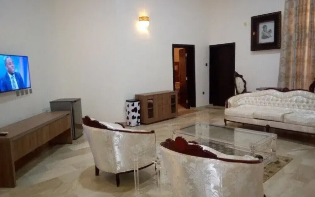 De Castle hotels & Resort Enugu