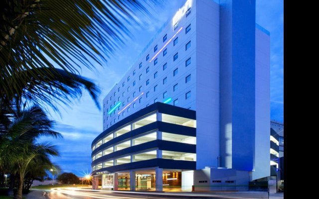 Отель Aloft Cancun Мексика, Канкун - 3 отзыва об отеле, цены и фото номеров - забронировать отель Aloft Cancun онлайн вид на фасад