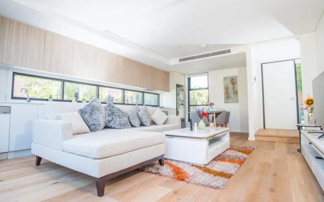 Townhouse Near The City Perfect Family Retreat