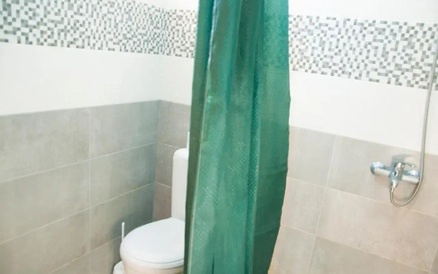 Azhdahak Guest House B&B-20km from Yerevan
