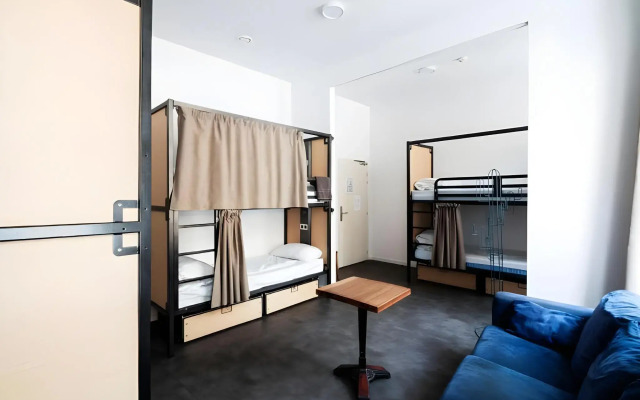 The People Hostel - Lille
