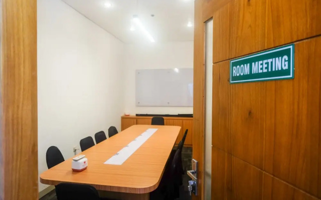 Urbanview Hotel Syariah Hapsari YIA