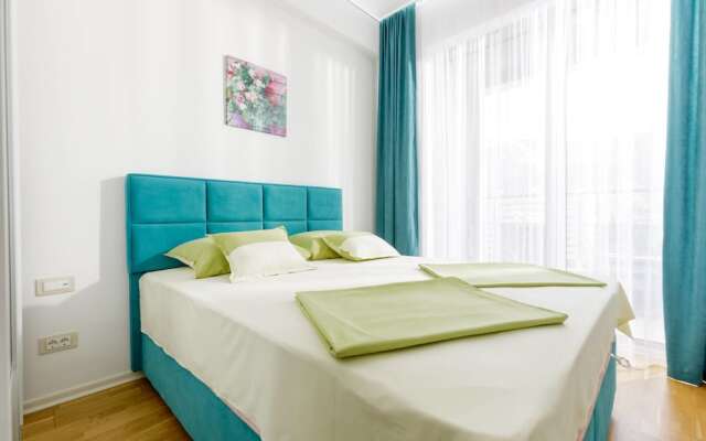 Апартаменты Luxury Harmonia Apartments вид на фасад