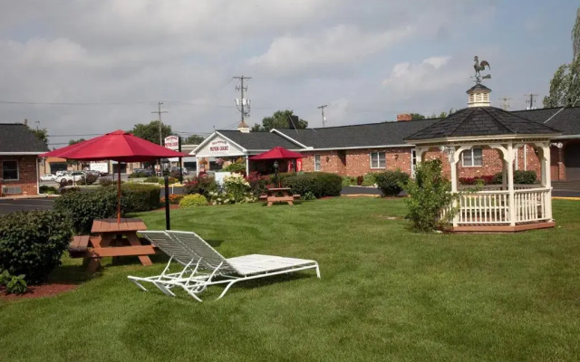 Weathervane Motor Court