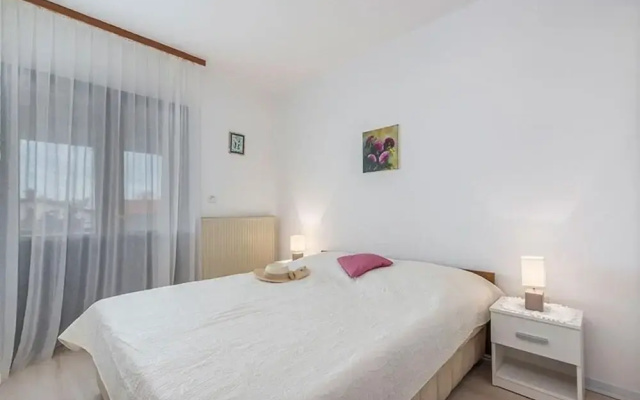 Neva - Great Location - A3 Prvi kat do Ulice