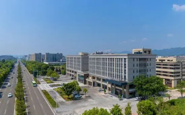 Kyriad Hotel Chongqing Liangjiang water and soil Xin cheng branch