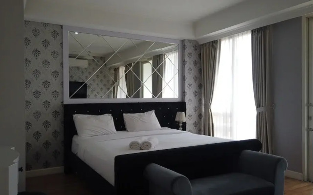 Deluxe 3BR Apartment with City View at Landmark Residence