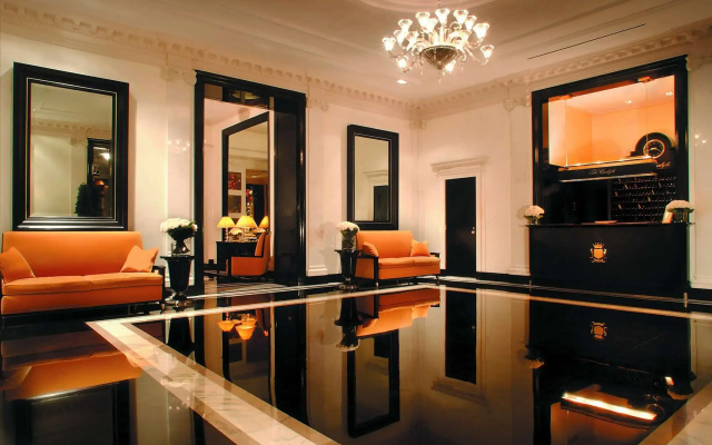 The Carlyle, A Rosewood Hotel