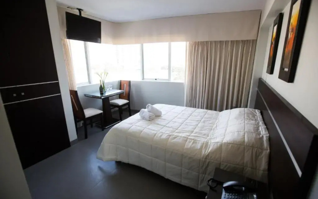 Mariategui Hotel & Suites