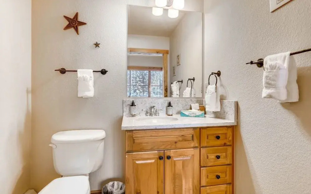 Seasons 1836 - 1 Br Condo