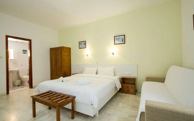 Revekka Rooms Bed & Breakfast