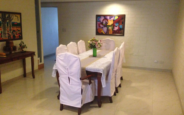 Villa Kalayaan