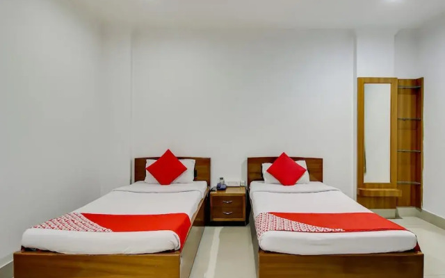 Hotel Royal Park by OYO Rooms