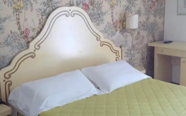 Hotel Janeiro