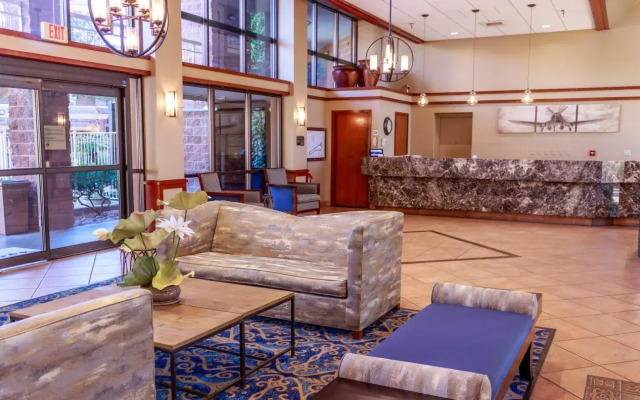 Embassy Suites by Hilton Tucson East