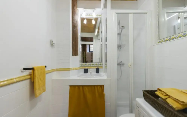 Dobo Homes Redondilla Apartment