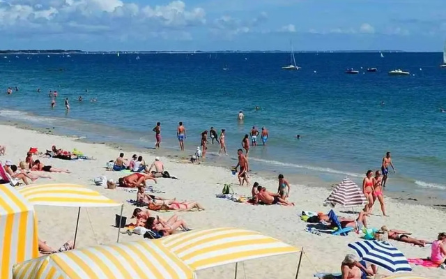 Apartment in Erdeven Near Kerhillio Beach