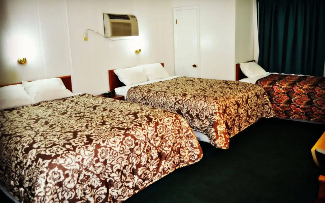 Town House Motel