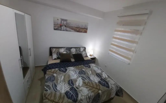 Apartment Violet