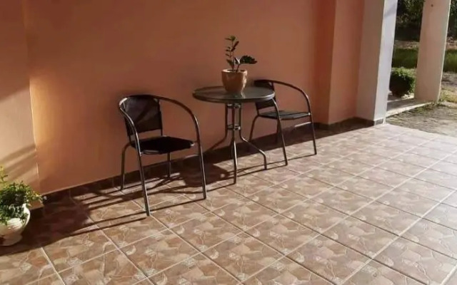 Arigos Apartments